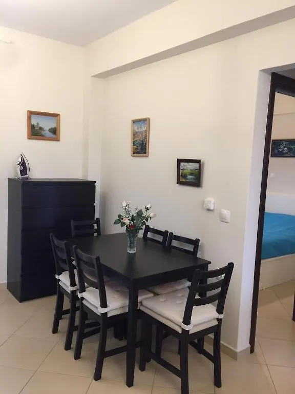Mila House Aparthotel Nikiti  0*, Nikiti (Sithonia) Grecia